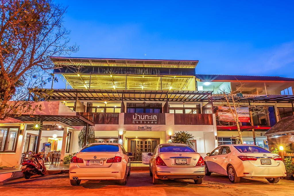 Hotel Baantalay Thungwualaen Pathiu Exteriér fotografie